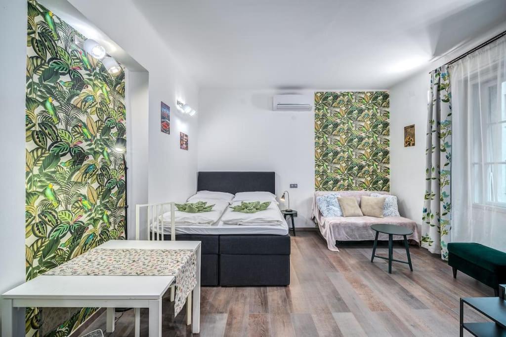 Danube Bank Hideaway * Budapest