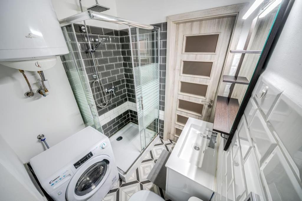 Danube Bank Hideaway * Budapest